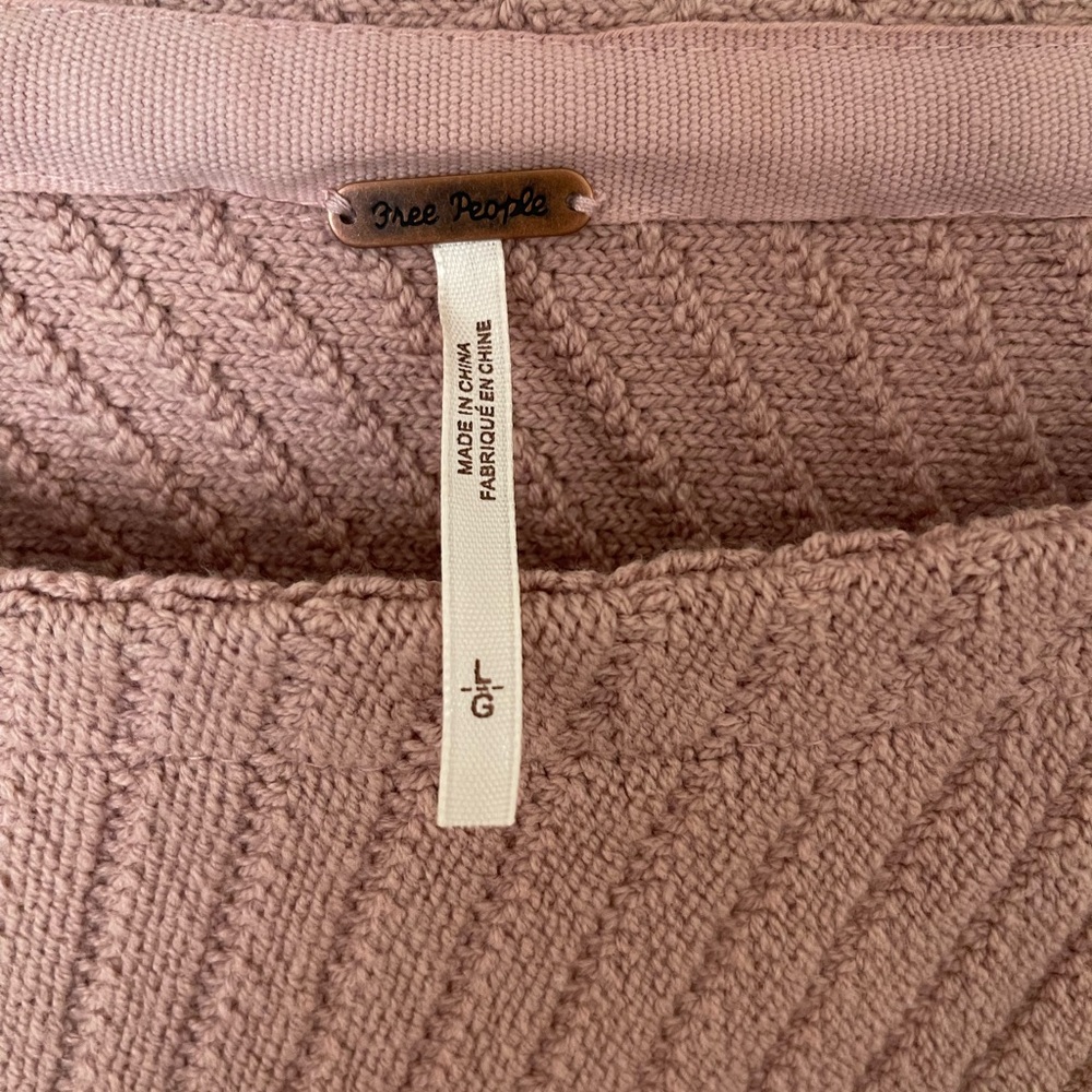 Free People Sweater - Picture 2 of 4